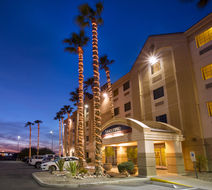 Candlewood Suites Exterior
