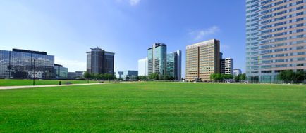 Holiday Inn Express Arena Towers Exterior