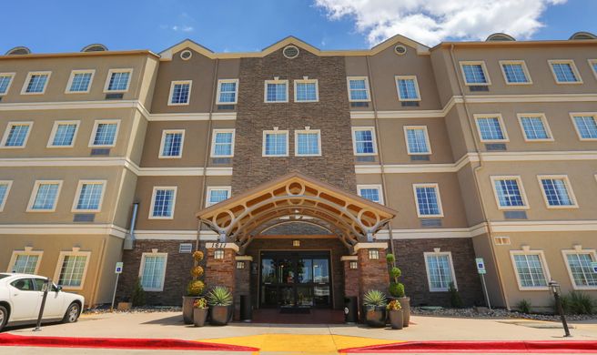 Staybridge Suites Austin Airport Exterior