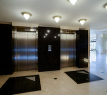 Crowne Plaza Bucharest Lobby