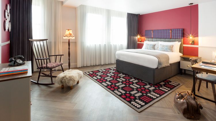 Hotel Indigo Cardiff Room