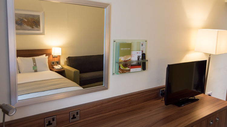 Holiday Inn Leeds Garforth Room
