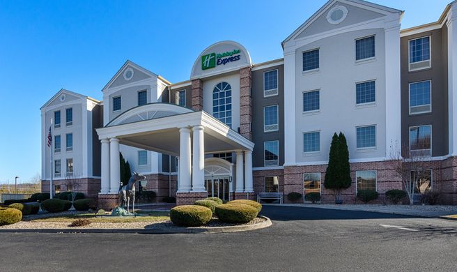 Holiday Inn Express Lexington Exterior