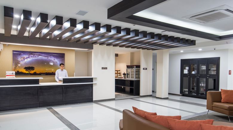 <b>Candlewood Suites Queretaro Juriquilla Lobby</b>. Images powered by <a href="https://www.leonardoworldwide.com/" title="Leonardo Worldwide" target="_blank">Leonardo</a>.
