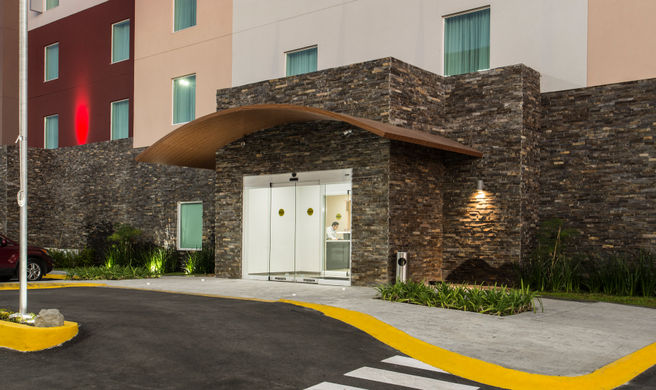 Candlewood Suites Queretaro Juriquilla Exterior