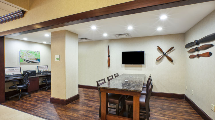Holiday Inn National Airport Other