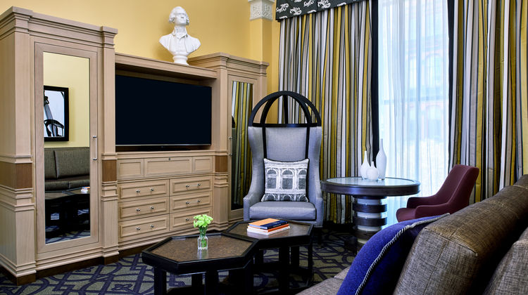 Kimpton Hotel Monaco Washington DC Suite