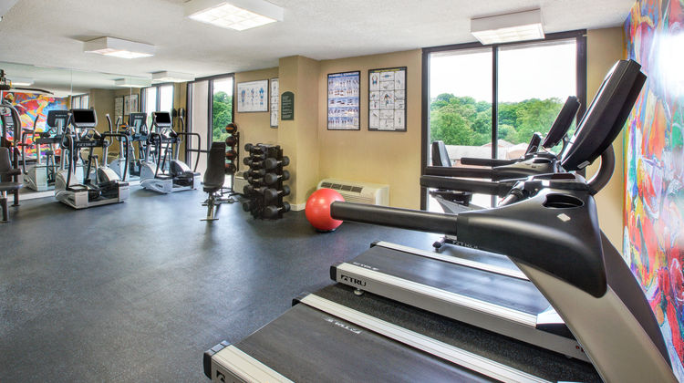 Holiday Inn National Airport Health Club
