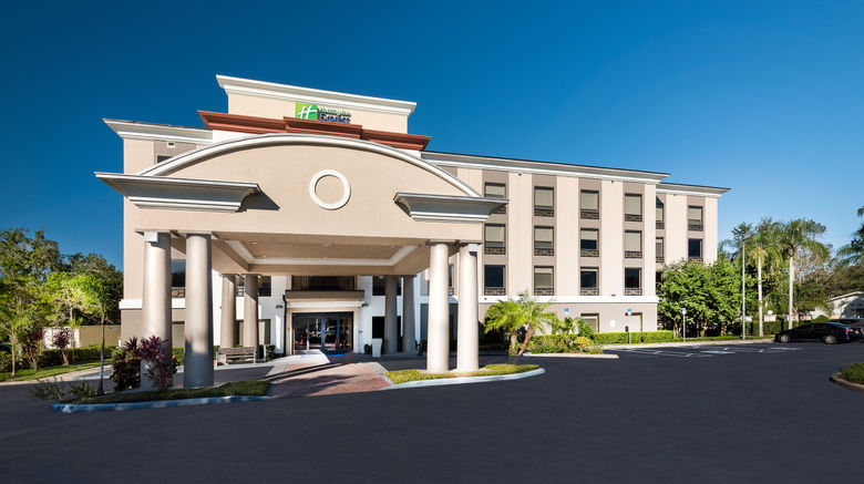 <b>Holiday Inn Express Hotel & Suites Exterior</b>. Images powered by <a href="https://www.leonardoworldwide.com/" title="Leonardo Worldwide" target="_blank">Leonardo</a>.