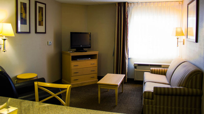 <b>Candlewood Suites Room</b>. Images powered by <a href="https://www.leonardoworldwide.com/" title="Leonardo Worldwide" target="_blank">Leonardo</a>.