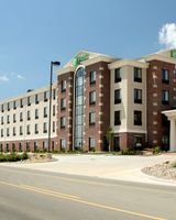 Holiday Inn Express Suites Marion