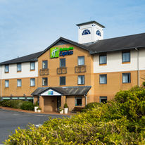 Holiday Inn Express Swansea-East