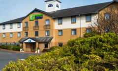 Holiday Inn Express Swansea-East