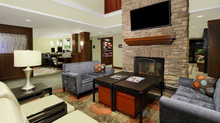 Staybridge Suites Tysons-McLean Exterior