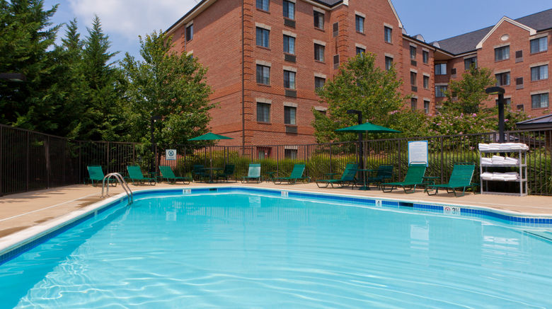 <b>Staybridge Suites Tysons-McLean Pool</b>. Images powered by <a href="https://www.leonardoworldwide.com/" title="Leonardo Worldwide" target="_blank">Leonardo</a>.