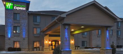 Holiday Inn Express Exterior