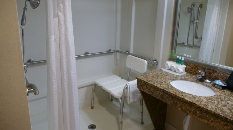 Holiday Inn Express Room
