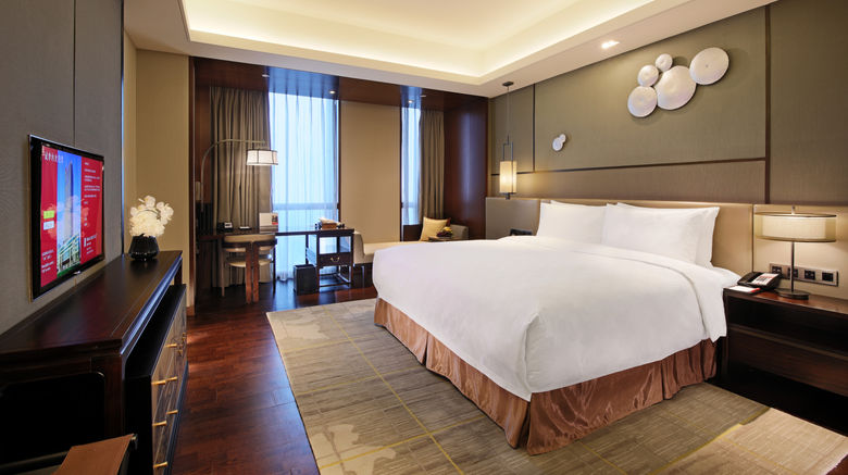 <b>HUALUXE Wuxi Taihu Hotel Room</b>. Images powered by <a href="https://www.leonardoworldwide.com/" title="Leonardo Worldwide" target="_blank">Leonardo</a>.