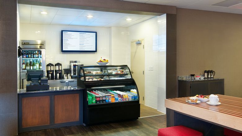 <b>Hotel Indigo Cleveland-Beachwood Restaurant</b>. Images powered by <a href="https://www.leonardoworldwide.com/" title="Leonardo Worldwide" target="_blank">Leonardo</a>.