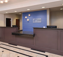 Holiday Inn Express & Suites San Antonio Lobby