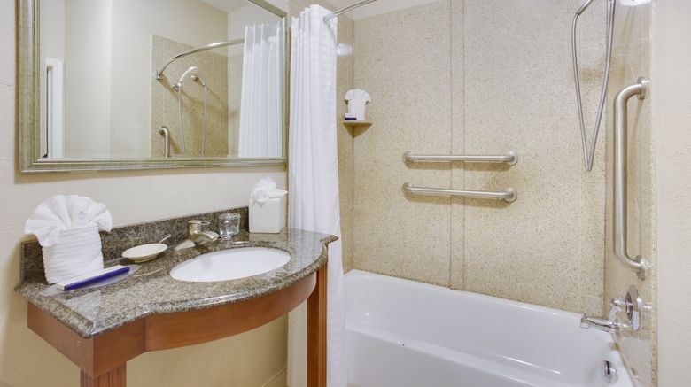 <b>Candlewood Suites Virginia Beach/Norfolk Room</b>. Images powered by <a href="https://www.leonardoworldwide.com/" title="Leonardo Worldwide" target="_blank">Leonardo</a>.