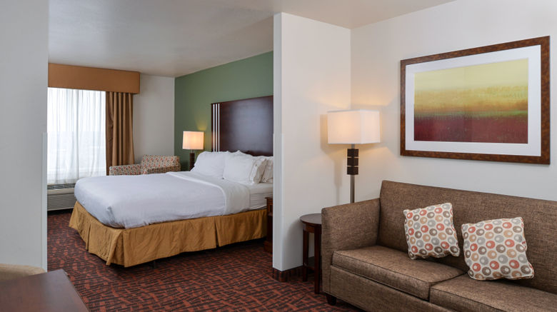 <b>Holiday Inn Express Hotel & Suites Suite</b>. Images powered by <a href="https://www.leonardoworldwide.com/" title="Leonardo Worldwide" target="_blank">Leonardo</a>.