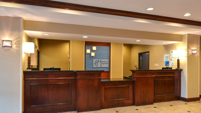 <b>Holiday Inn Express Hotel & Suites Lobby</b>. Images powered by <a href="https://www.leonardoworldwide.com/" title="Leonardo Worldwide" target="_blank">Leonardo</a>.