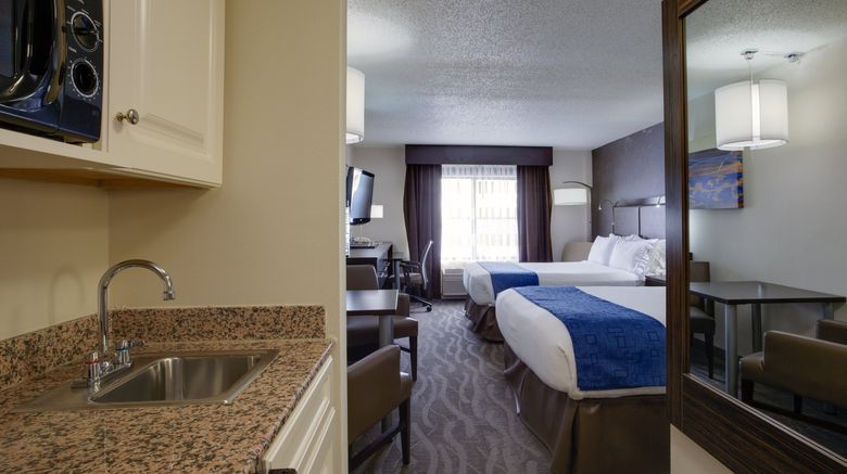 <b>Holiday Inn Express Hotel & Suites Room</b>. Images powered by <a href="https://www.leonardoworldwide.com/" title="Leonardo Worldwide" target="_blank">Leonardo</a>.