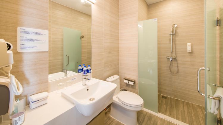 Holiday Inn Express Chengde Downtown Room