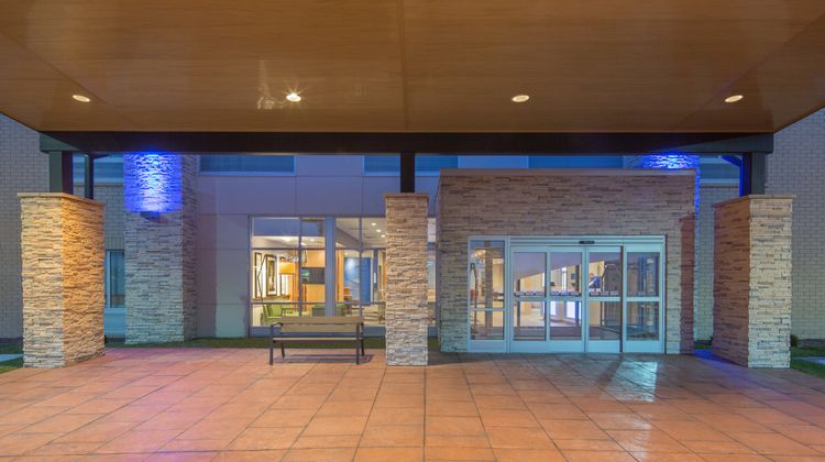 Holiday Inn Express/Stes Indianapolis NW Exterior