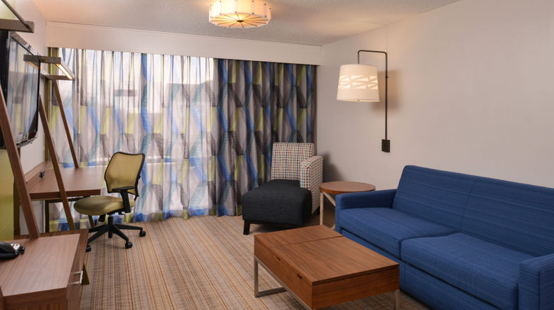 <b>Holiday Inn Express Suite</b>. Images powered by <a href="https://www.leonardoworldwide.com/" title="Leonardo Worldwide" target="_blank">Leonardo</a>.