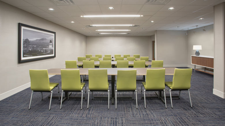 <b>Holiday Inn Express Pigeon Forge Meeting</b>. Images powered by <a href="https://www.leonardoworldwide.com/" title="Leonardo Worldwide" target="_blank">Leonardo</a>.