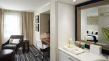 The Hotel George by Kimpton Room