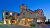 Holiday Inn Express & Suites Tucson Mall Exterior