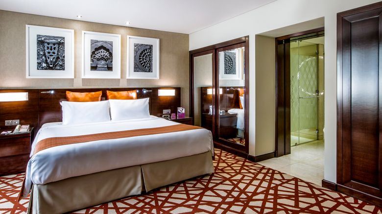 <b>Crowne Plaza Dubai-Deira Suite</b>. Images powered by <a href="https://www.leonardoworldwide.com/" title="Leonardo Worldwide" target="_blank">Leonardo</a>.