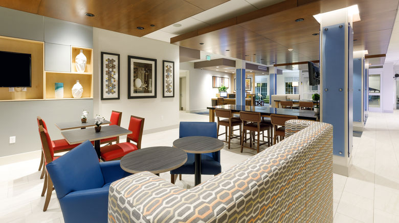 <b>Holiday Inn Express & Suites Sturbridge Restaurant</b>. Images powered by <a href="https://www.leonardoworldwide.com/" title="Leonardo Worldwide" target="_blank">Leonardo</a>.