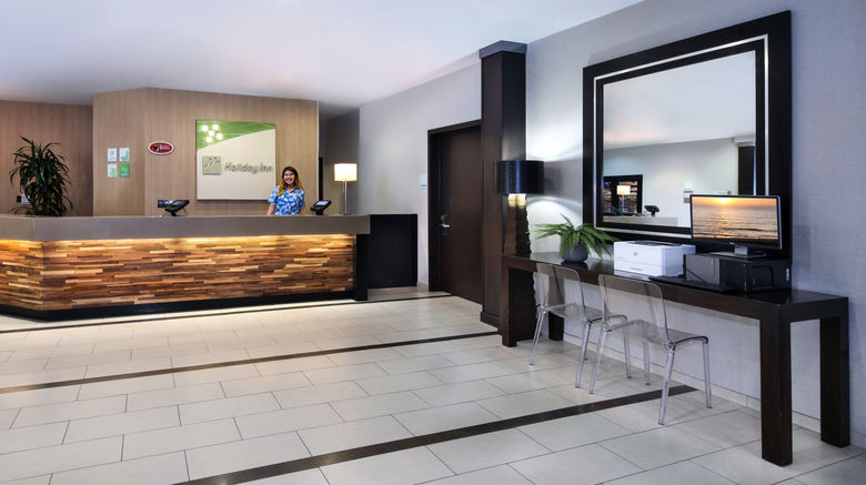 <b>Holiday Inn Hotel & Suites Anaheim Lobby</b>. Images powered by <a href="https://www.leonardoworldwide.com/" title="Leonardo Worldwide" target="_blank">Leonardo</a>.
