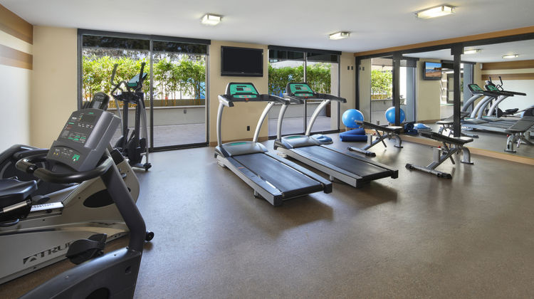 Holiday Inn Hotel & Suites Anaheim Health Club