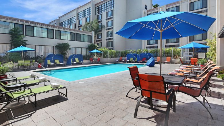 <b>Holiday Inn Hotel & Suites Anaheim Pool</b>. Images powered by <a href="https://www.leonardoworldwide.com/" title="Leonardo Worldwide" target="_blank">Leonardo</a>.