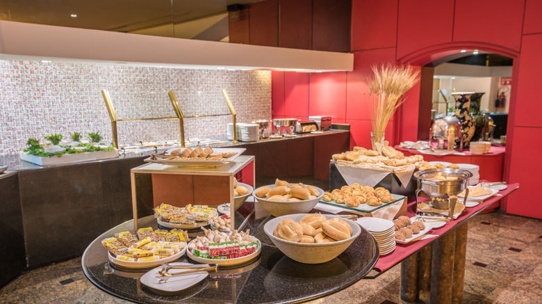 <b>Holiday Inn Guadalajara Select Restaurant</b>. Images powered by <a href="https://www.leonardoworldwide.com/" title="Leonardo Worldwide" target="_blank">Leonardo</a>.