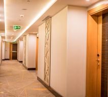 Holiday Inn Jeddah Gateway Lobby
