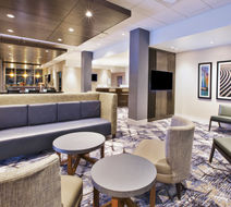 Holiday Inn Express & Suites Okemos MSU Lobby