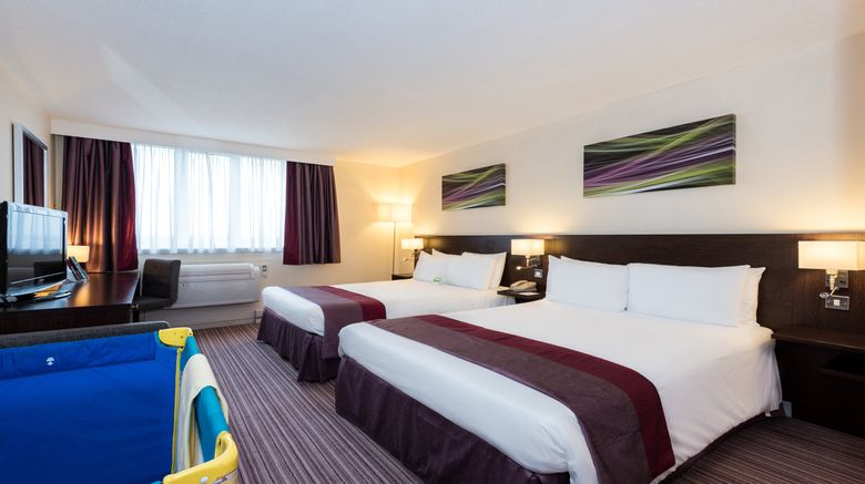 <b>Holiday Inn Slough-Windsor Suite</b>. Images powered by <a href="https://www.leonardoworldwide.com/" title="Leonardo Worldwide" target="_blank">Leonardo</a>.