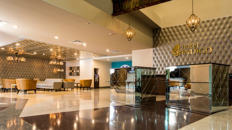 Hotel Indigo Pittsburgh East Liberty Lobby