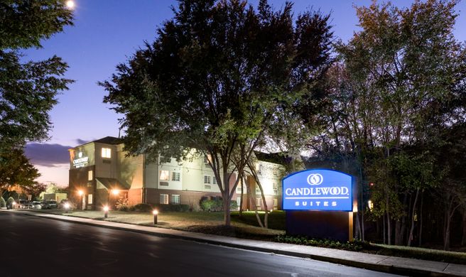 Candlewood Suites Exterior