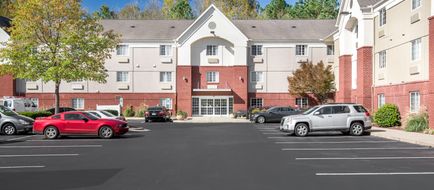 Candlewood Suites Exterior