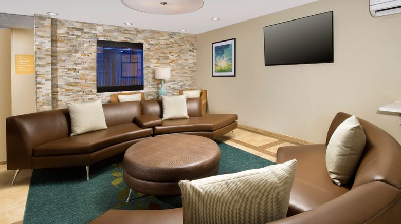 <b>Candlewood Suites Richmond South Lobby</b>. Images powered by <a href="https://www.leonardoworldwide.com/" title="Leonardo Worldwide" target="_blank">Leonardo</a>.