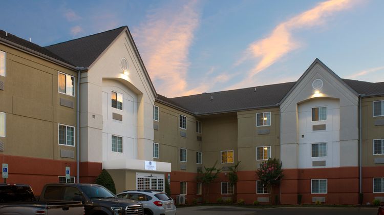 Candlewood Suites Richmond South Exterior