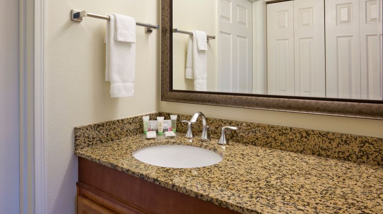 <b>Staybridge Suites Room</b>. Images powered by <a href="https://www.leonardoworldwide.com/" title="Leonardo Worldwide" target="_blank">Leonardo</a>.