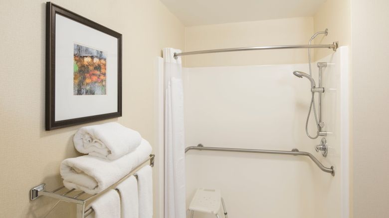 <b>Holiday Inn Express Room</b>. Images powered by <a href="https://www.leonardoworldwide.com/" title="Leonardo Worldwide" target="_blank">Leonardo</a>.
